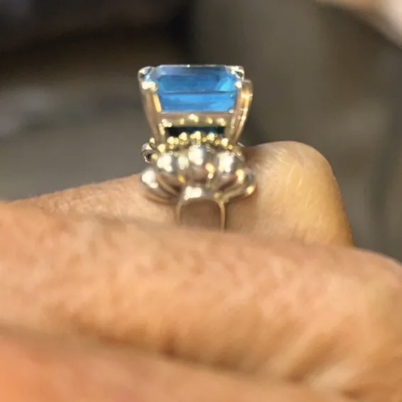 Lagos 925/750 Caviar SS Blue Topaz Ring Signed MINT COND Sz 7 STUNNER BUT SIMPL - Picture 8 of 9